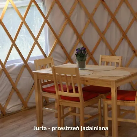 Domek I Jurta Nad Rzeka Koscierzyna Exterior photo